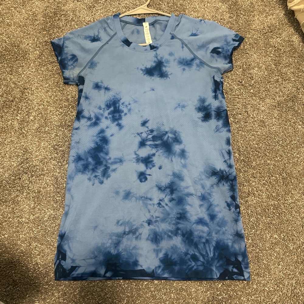 Blue Tie-Dye Lululemon Swiftly Tech Normal length Size 6